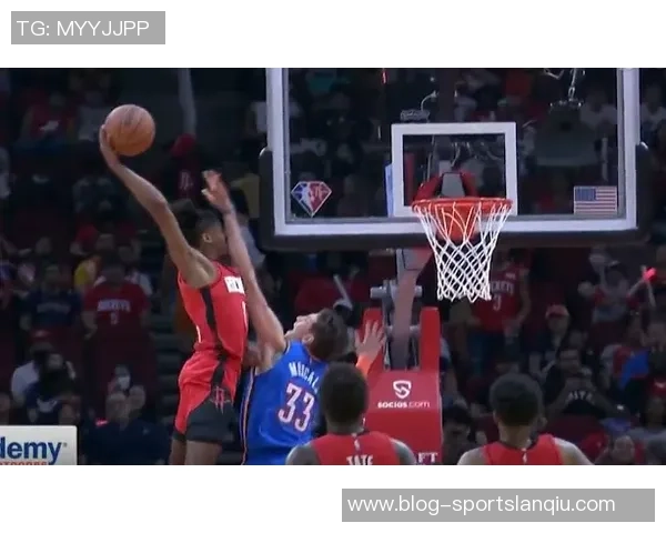 太阳主场迎战活塞布克缺阵杰伦格林出战存疑引关注 太阳主场迎战活塞布克缺阵杰伦格林出战存疑引关注