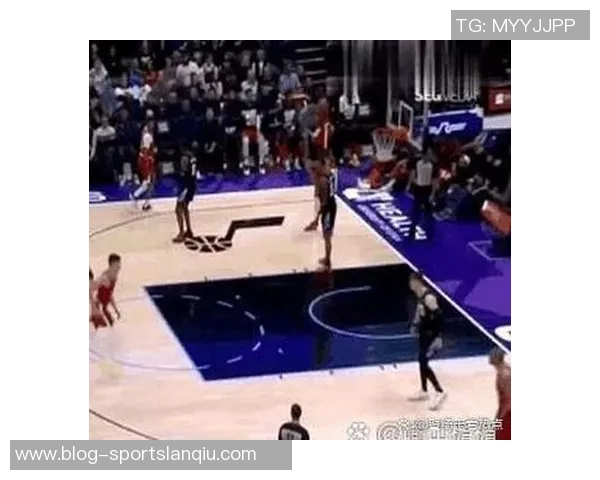 进攻火力全开三球首节10分钟狂砍15分3板展现绝佳状态 进攻火力全开三球首节10分钟狂砍15分3板展现绝佳状态